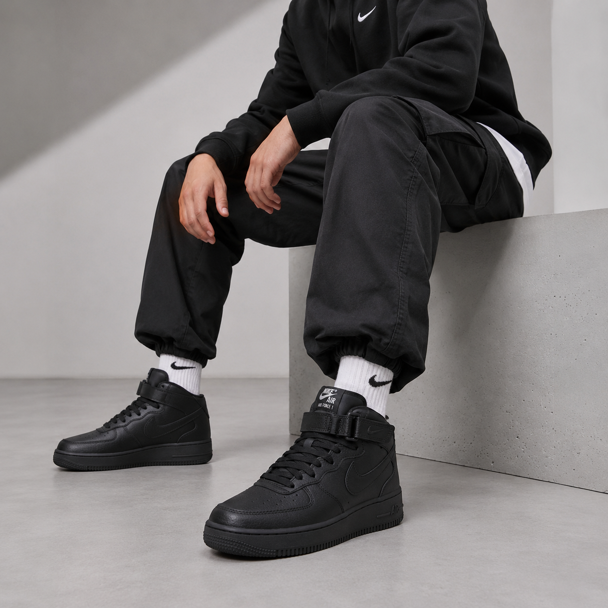 NEW ESSENTIALS