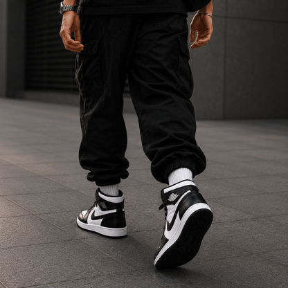 STREET HIGH BLACK WHITE